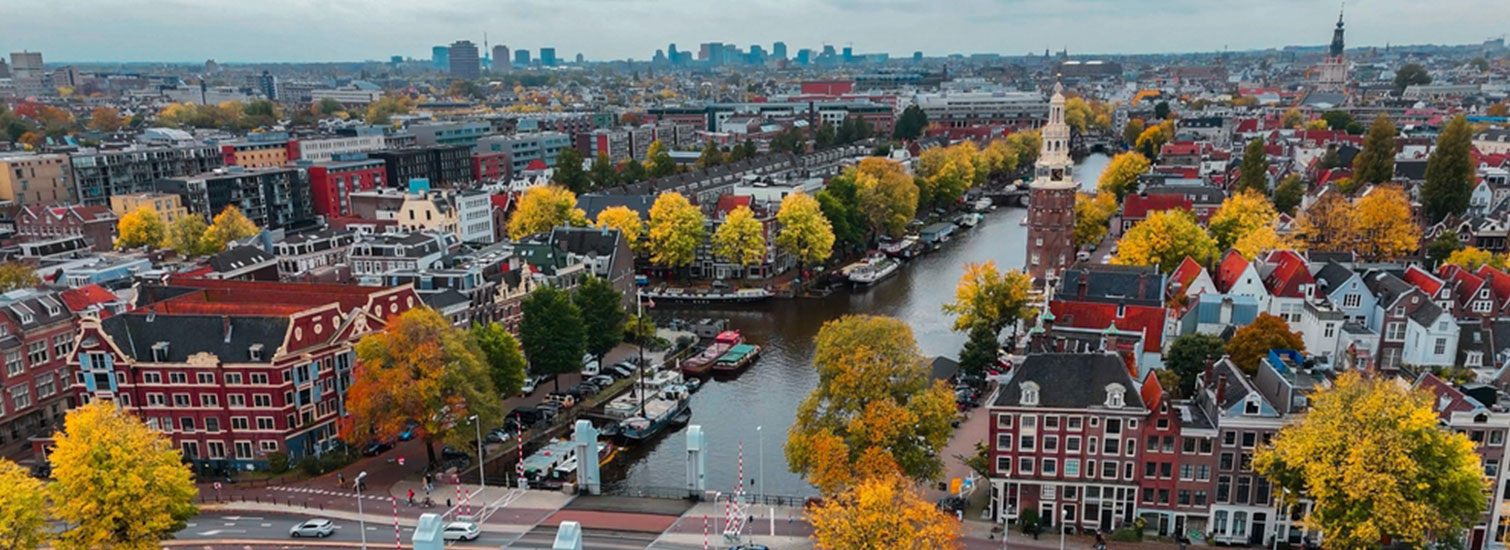 Amsterdam’da Üniversite Eğitimi Öğrenciler İçin Yaşam Rehberi Amsterdam’da Üniversite Eğitimi Öğrenciler İçin Yaşam Rehberi