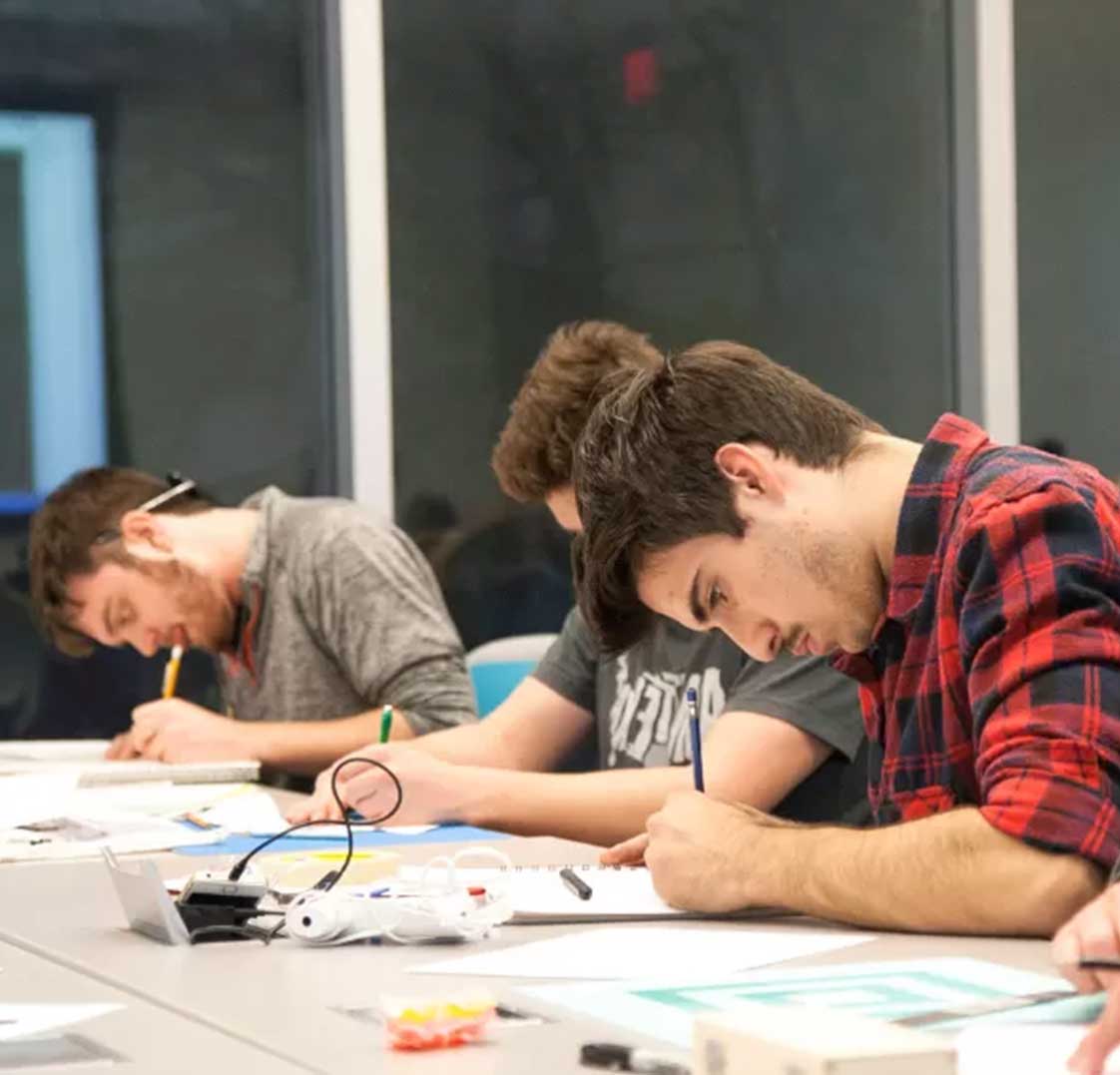 Hollanda’da Eğitim Masrafları 2025