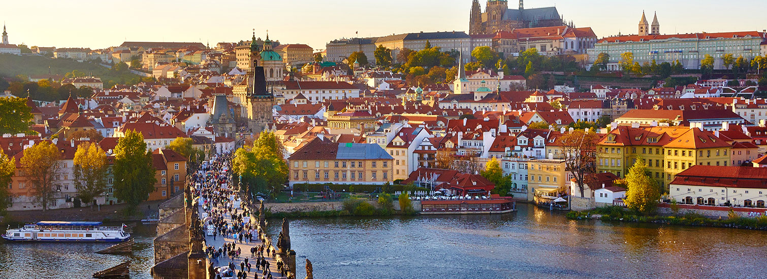 Çekya'da İngilizce Üniversite Eğitimi Ücretleri