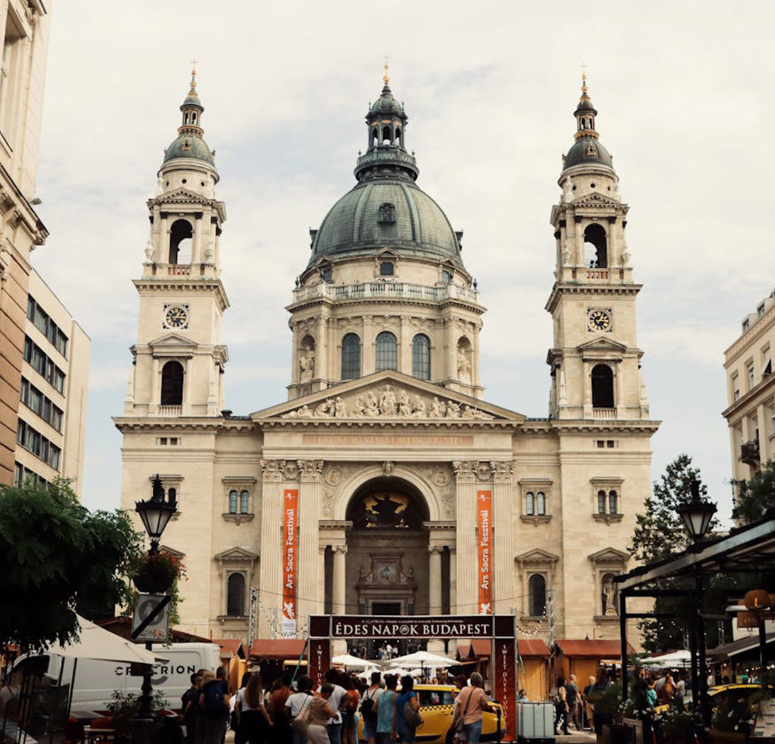 Çekya'da İngilizce Üniversite Eğitimi Ücretleri